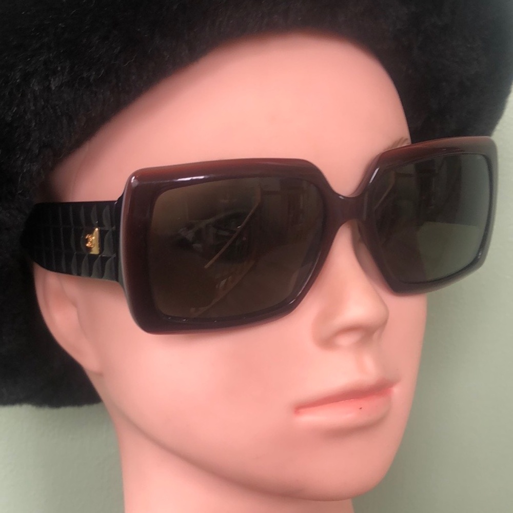 CHANEL QUILTED SUNGLASSES